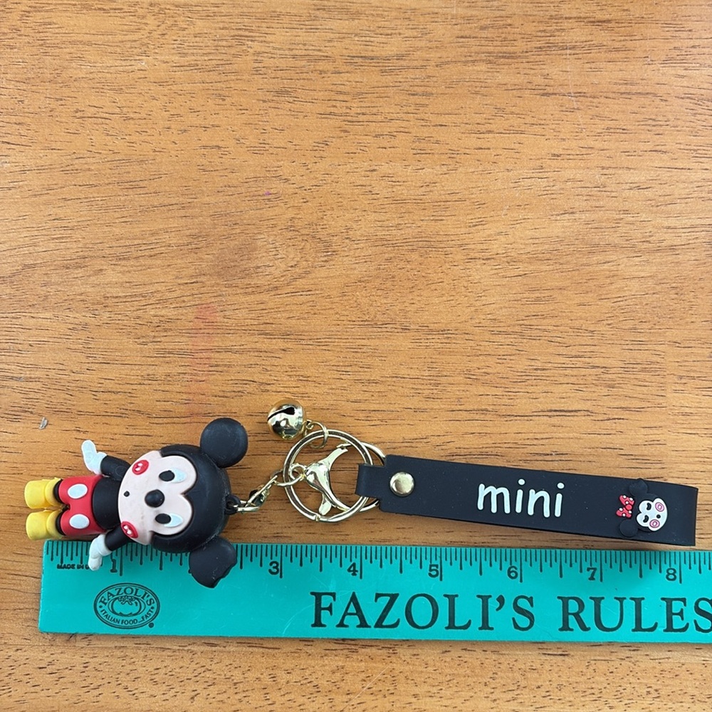 Mini Mickey Mouse Keychain Figure - Picture 16 of 16